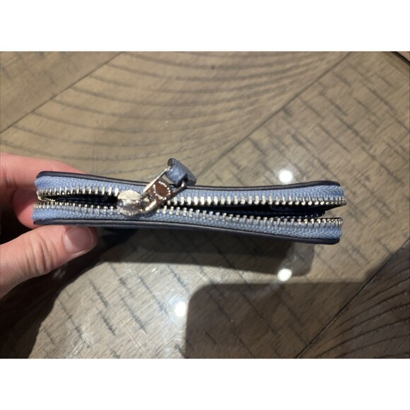 Coach Wallet Blue Pebbled Zip Around Card ID Case clutch holder coin purse READ - Picture 5 of 5